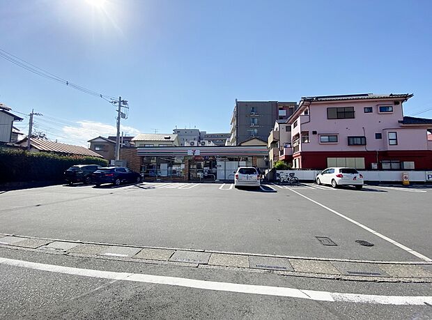 セブンイレブンさいたま日進駅東店まで約310m