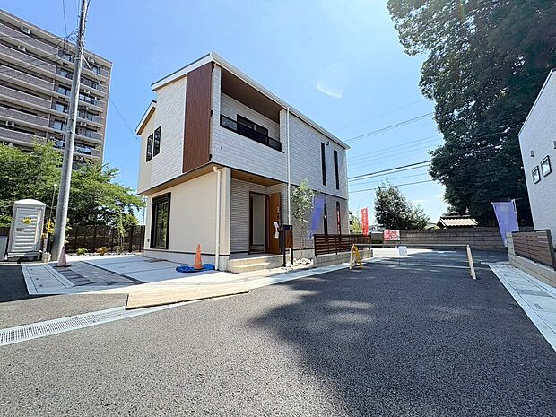 空と風を感じ、開放感のある暮らし心地を味わうことができます。