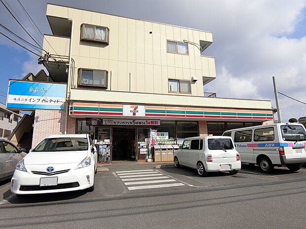 セブンイレブンさいたま北袋町2丁目店まで約416m