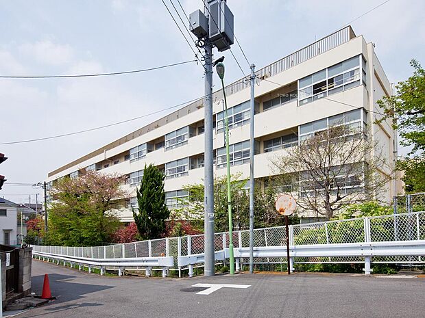 慈林小学校まで約1022m