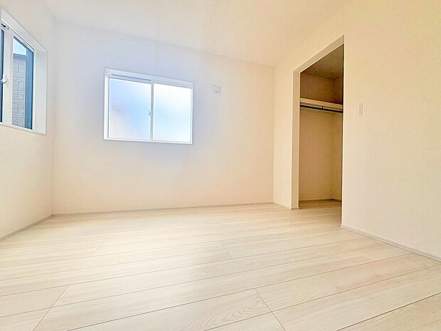 家具やレイアウトでお好みの空間を創り上げられます。