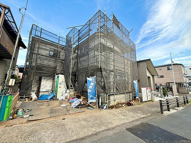 18帖のＬＤＫはリビング上部を折上天井にすることで、雰囲気が格段に上がります。(令和8年8月撮影)