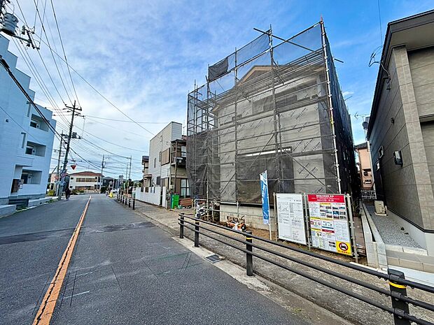 ＷＩＣ×2部屋、ＳＩＣなど豊富な収納スペース付き。(令和8年8月撮影)