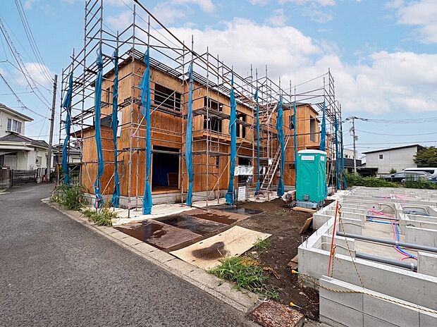 南向きで日当たり良好なお住まい。(令和8年8月撮影)