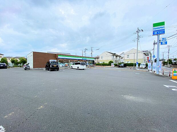 ファミリーマート さいたま神田店まで約400m
