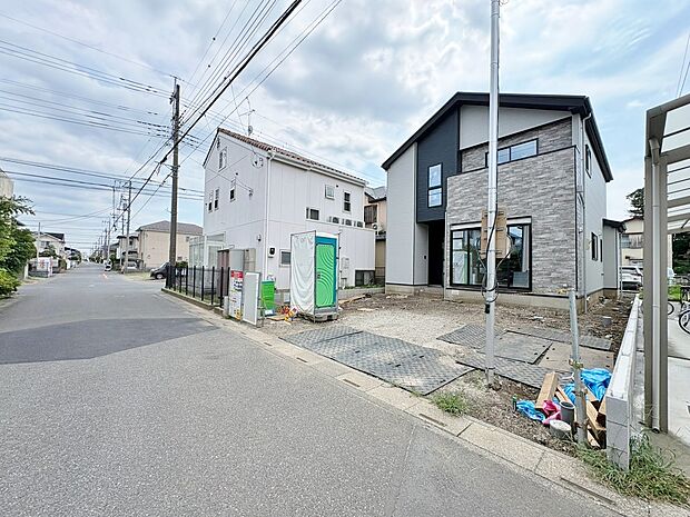 キッチン周りが片付くパントリー付きです。(令和8年8月撮影)