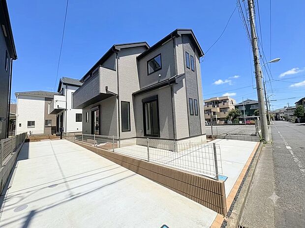 かけがえのない街並みや風景が広がります。