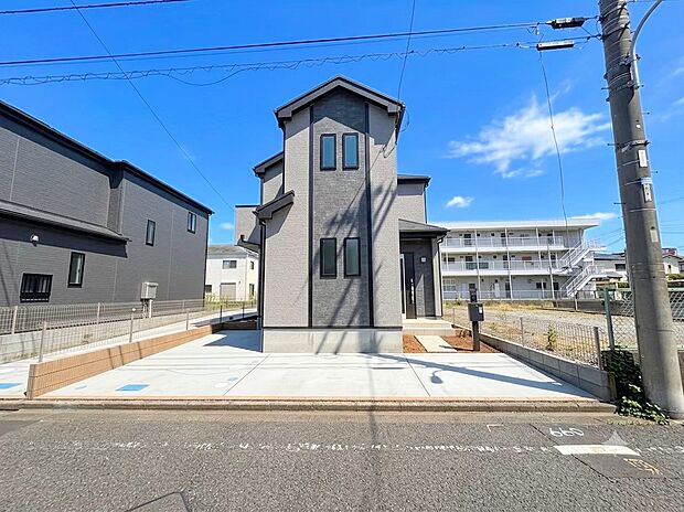 敷地面積は34坪以上、全室南向きで日当たり良好なお住まいです。