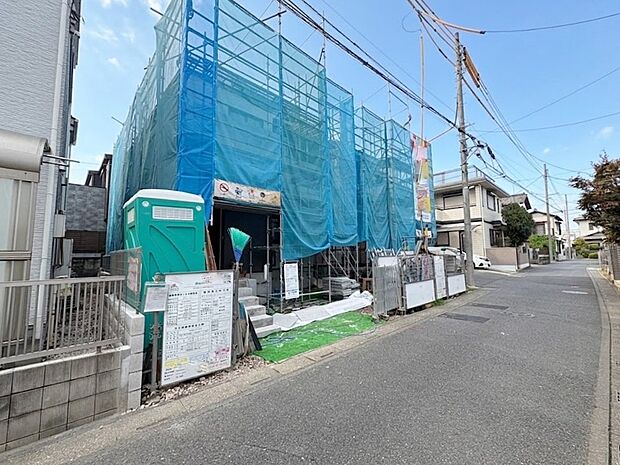 雨風から守るだけでなく、防犯面でも安心のビルトインガレージ。(令和8年8月撮影)