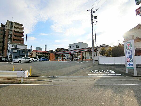 セブンイレブンさいたま浅間町店まで約500m