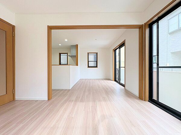 一日中家に居ても飽きることなく過ごすせる素敵な空間です。