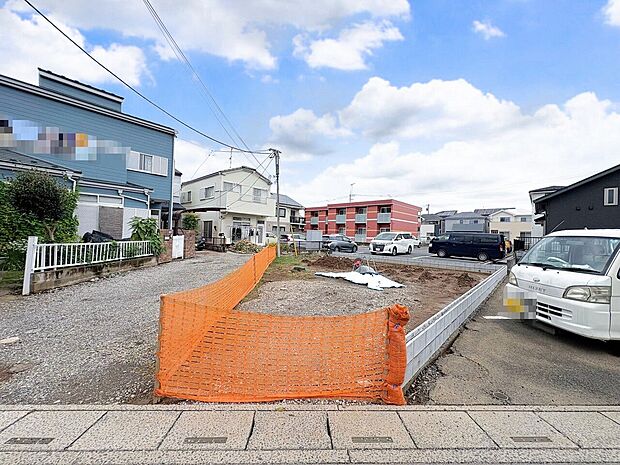 二部屋から行き来できる続きバルコニーを配置しています。(令和8年9月撮影)