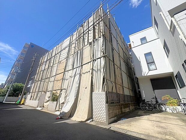 鉄道博物館駅まで徒歩14分の立地です。(令和8年9月撮影)