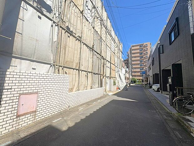 この街ならではの特徴が詰まった快適な暮らしをお過ごしください。(令和8年9月撮影)