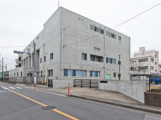 小針小学校まで約280m