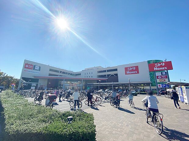 島忠ホームズ大宮宮原店まで約400m