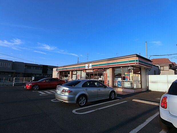 セブン-イレブン さいたま中川店まで約375m