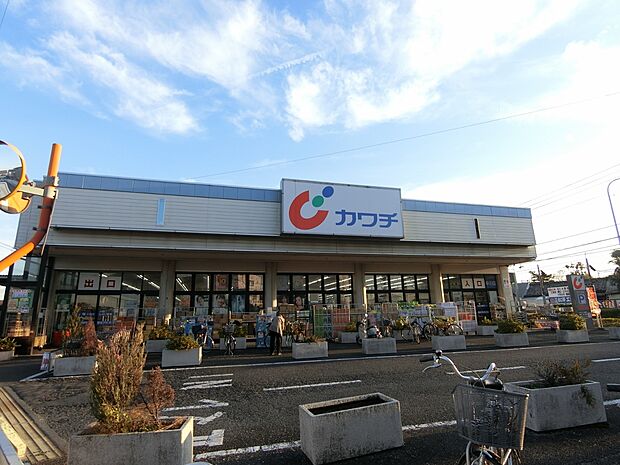 カワチ薬品 中川店まで約163m