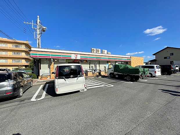 セブンイレブン川口上青木5丁目店まで約100m