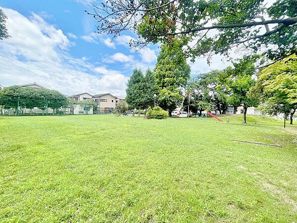 五番町第二公園まで約240m