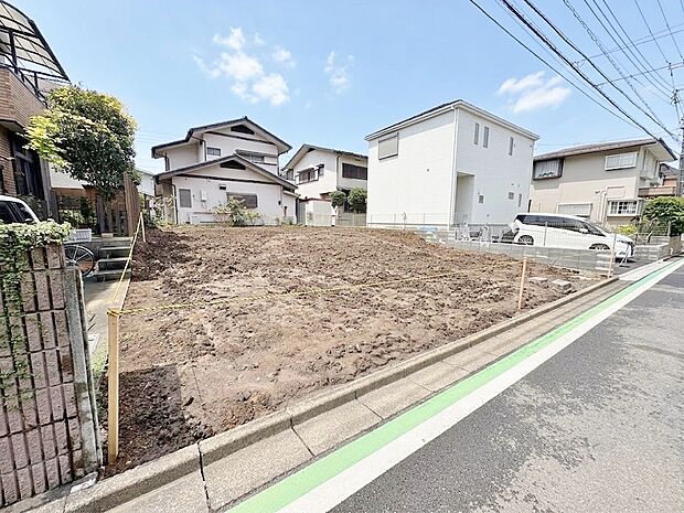 人気の対面式キッチンで一体感のあるＬＤＫ。(令和8年9月撮影)