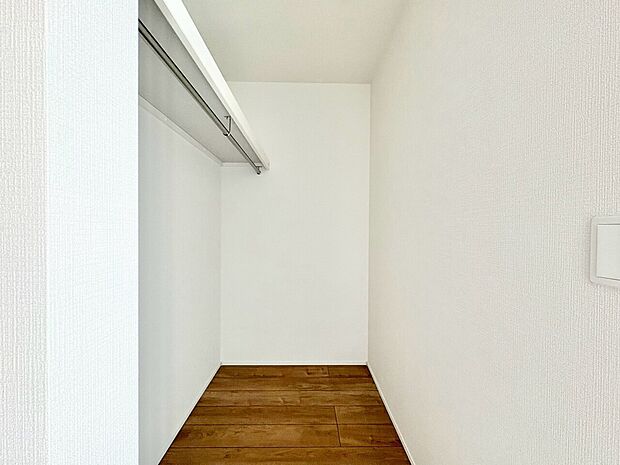 WICを備えることで、すっきりとした居室空間を実現できます。