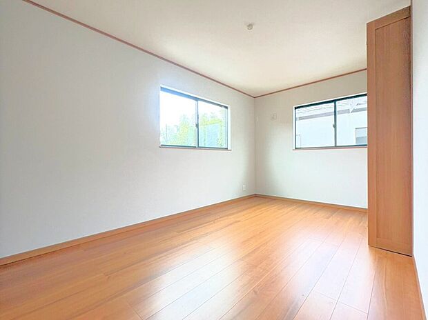 絶妙な雰囲気を意識してコーディネート致しました。