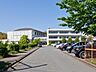 周辺：戸塚西中学校まで約2102m