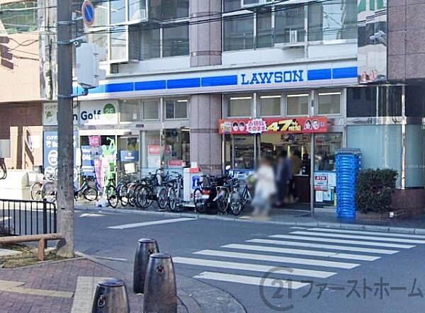 ローソン川越駅東口店まで370m
