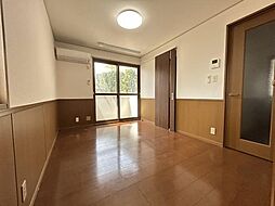 カスタリア 102 1階1LDKのリビング/ダイニング