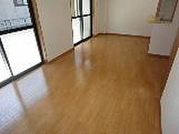 ライラック 106 1階1LDKのリビング/ダイニング