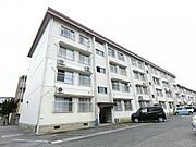 三本松口駅より徒歩13分 築44年8ヶ月 4階建の賃貸物件