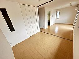 アローム　Ａ棟 A202 2階2LDKのリビング/ダイニング