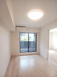 ウニコ　1 2階2LDKのリビング/ダイニング