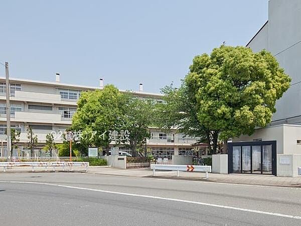 横浜市立大鳥中学校 まで1100m、横浜市立大鳥中学校