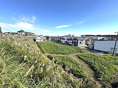 外観:広々とした土地です 外観:広々とした土地です