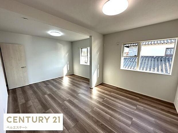 明るい洋室となっております?