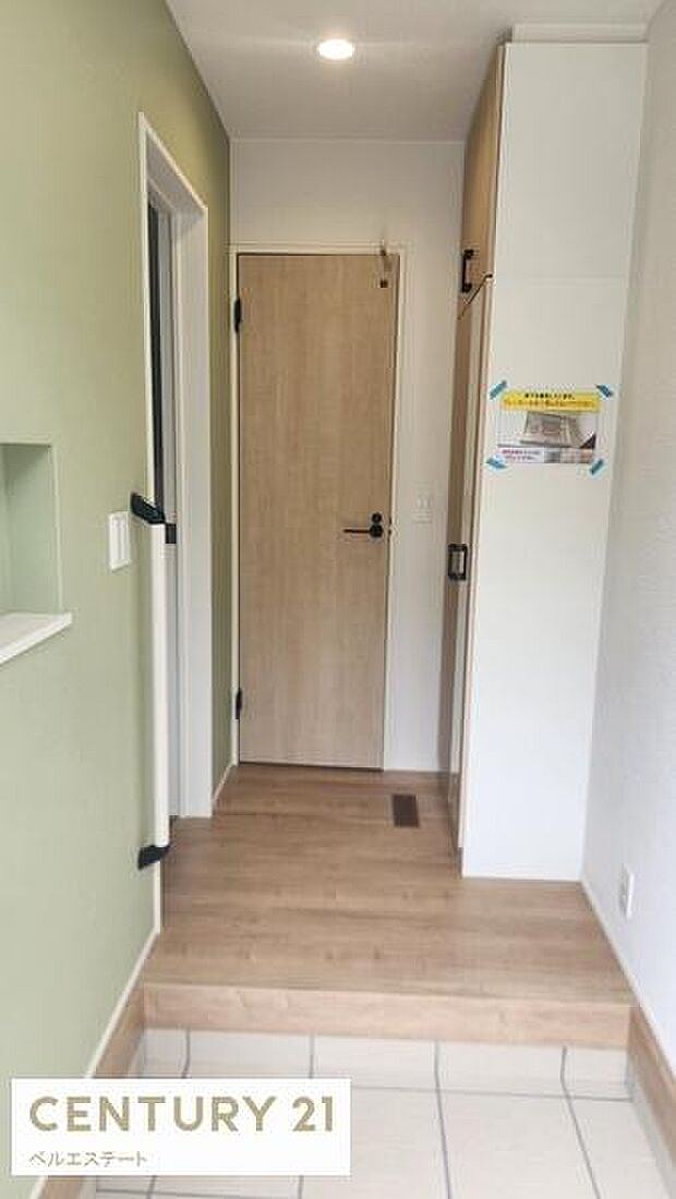 玄関スペース。