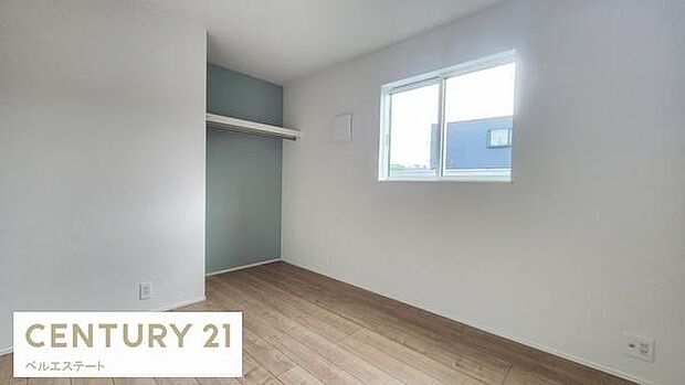 明るい洋室となっております?