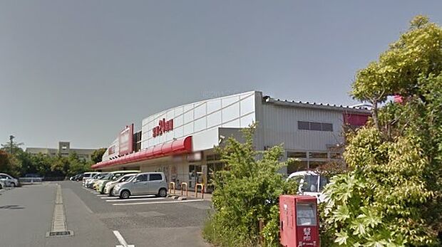 マックスバリュ木更津太田店まで216m