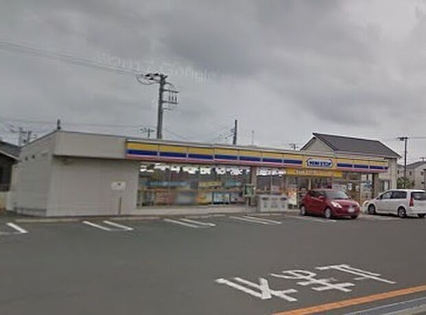 セブンイレブン木更津請西南店まで794m