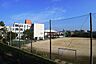 周辺：島本町立第三小学校まで335m