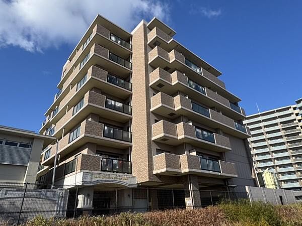 外観：327002173347