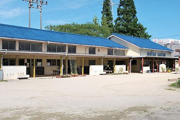 吉浜幼稚園まで450m