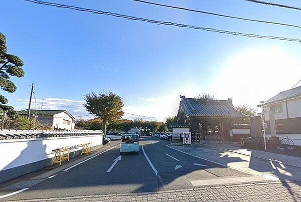 佐野厄除大師まで827m