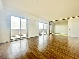 ユトリシア四番街