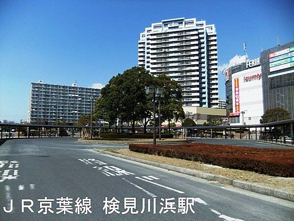 検見川浜駅(JR 京葉線)まで653m