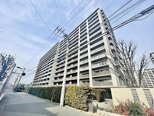外観 ユトリシア五番街 3階/-