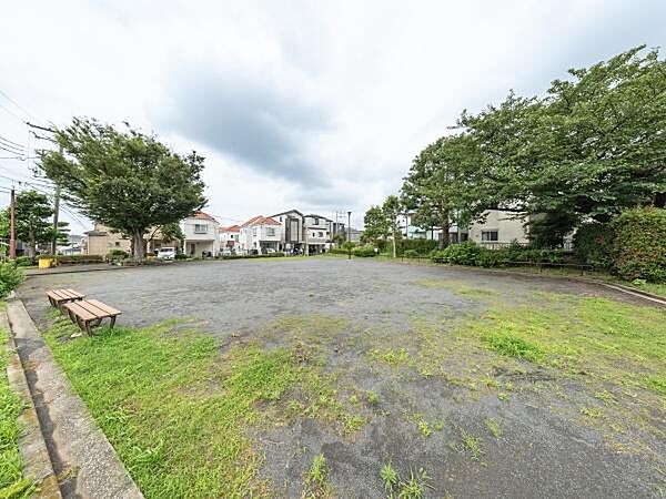 滝頭一丁目公園まで40m