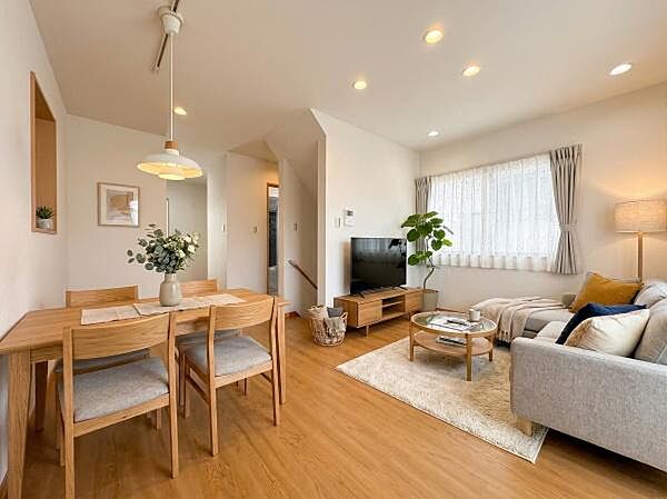 外観：311002335516